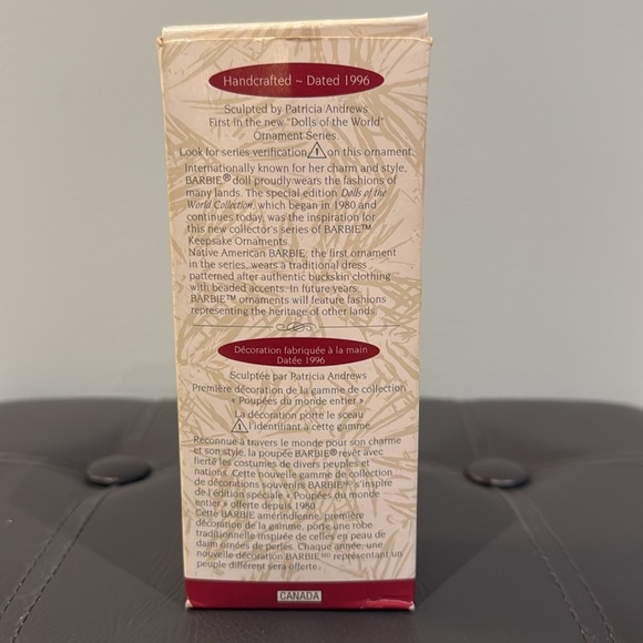 *Vintage* Hallmark| Barbie Keepsake Ornament Collectors series - 1996 - Picture 9 of 10